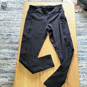 Cross Overs Black Active Leggings Med